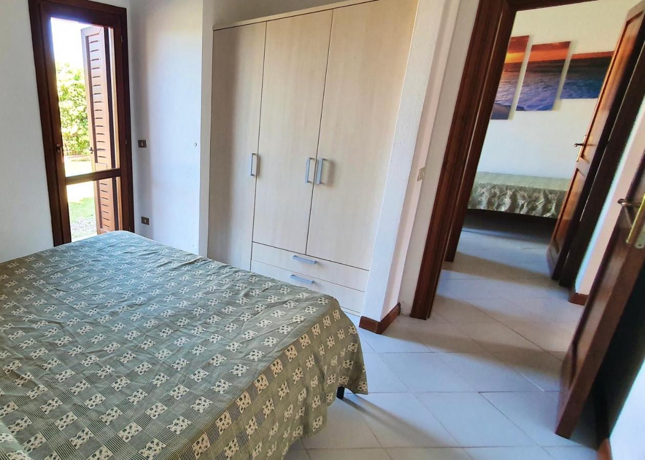 Iss Travel, Le Carrube Two Bedrooms Apartments With Air Conditioning Сан-Теодоро Экстерьер фото